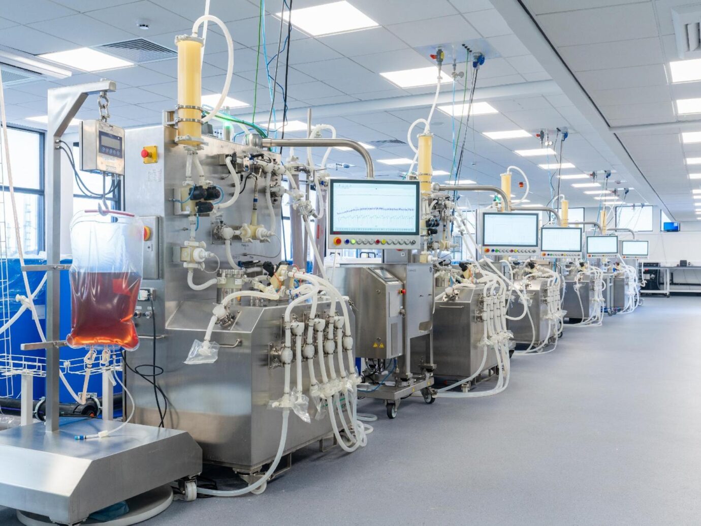 Manufacturing lab equipment
